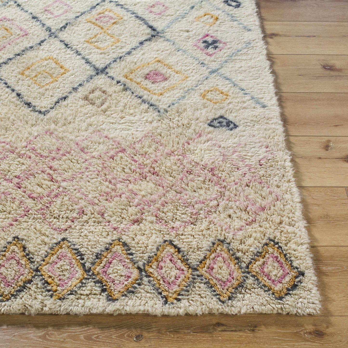 Annica Area Rug